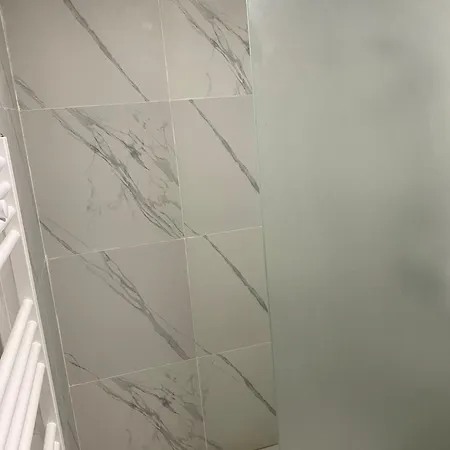 Small Old Town 酒店 布加勒斯特